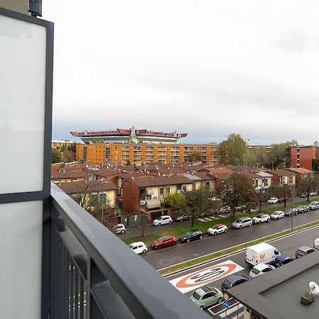 Appartamento A 500 Metri Da San Siro Milan Bagian luar foto